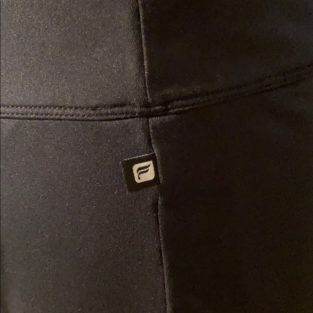 Fabletics wing pants - Picture 3 of 3
